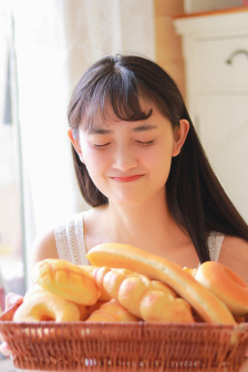 大屁股妇女流出白浆